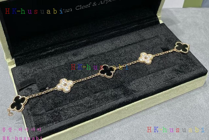 NEW Ŭ    Ż V 671126